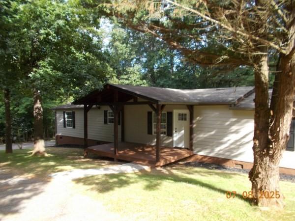 487 Oak View Tr., Cleveland, GA 30528