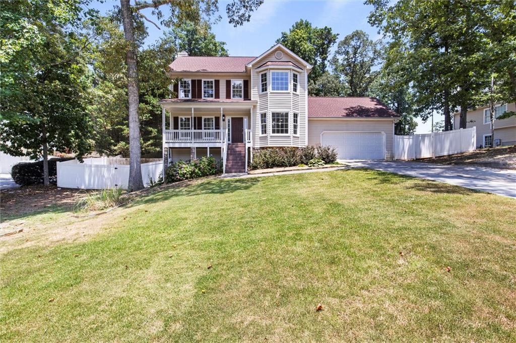 42 Crystal Springs Dr., Douglasville, GA 30134
