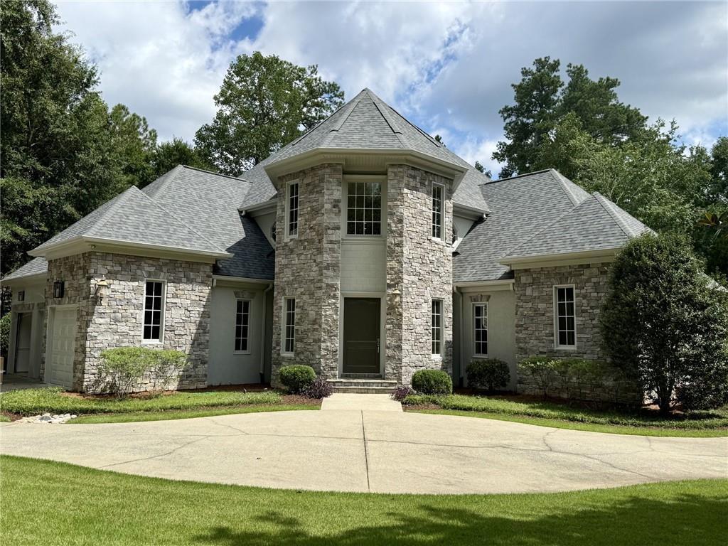 5027 Green Pine Dr., Atlanta, GA 30342