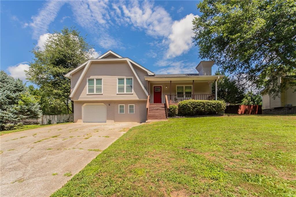 3877 Trenton Dr., Snellville, GA 30039