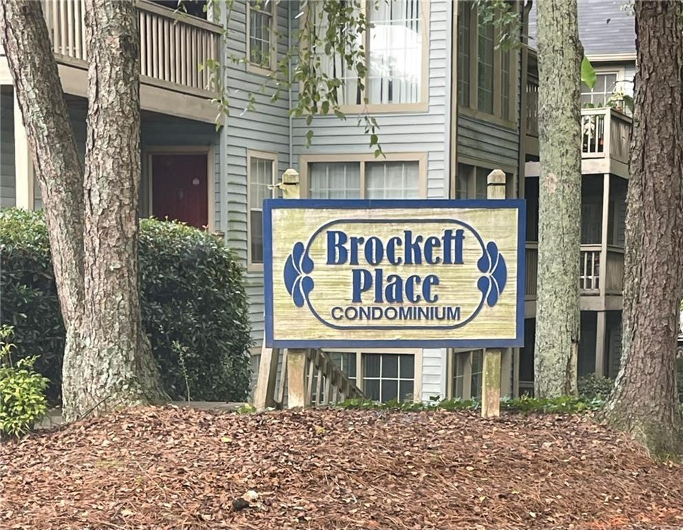 1310 Brockett Pl., Clarkston, GA 30021