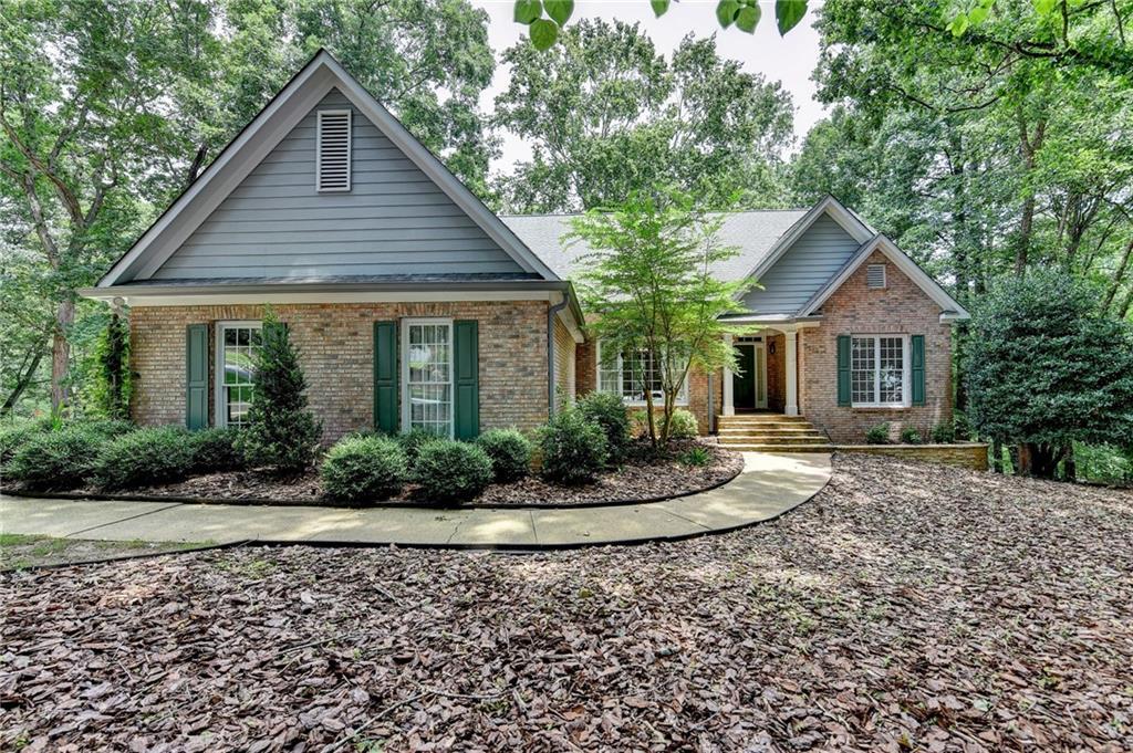 3230 Riverhill Ct., Cumming, GA 30041