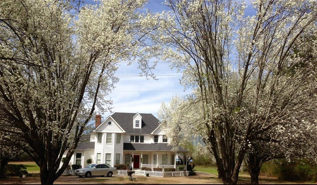 2715 Williamson Rd., Williamson, GA 30292