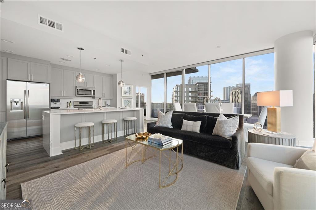 1080 Peachtree St. #1902, Atlanta, GA 30309