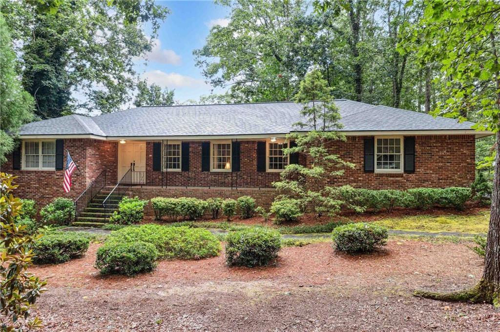 800 Skyline Dr., Covington, GA 30014