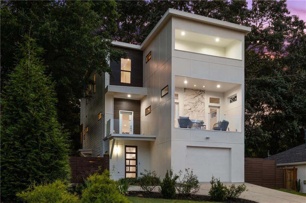 24 Hutchinson St., Atlanta, GA 30307