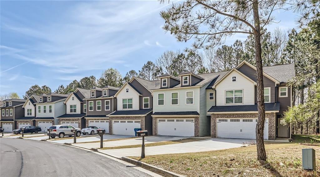 7805 Rock Rose Ln., Fairburn, GA 30213