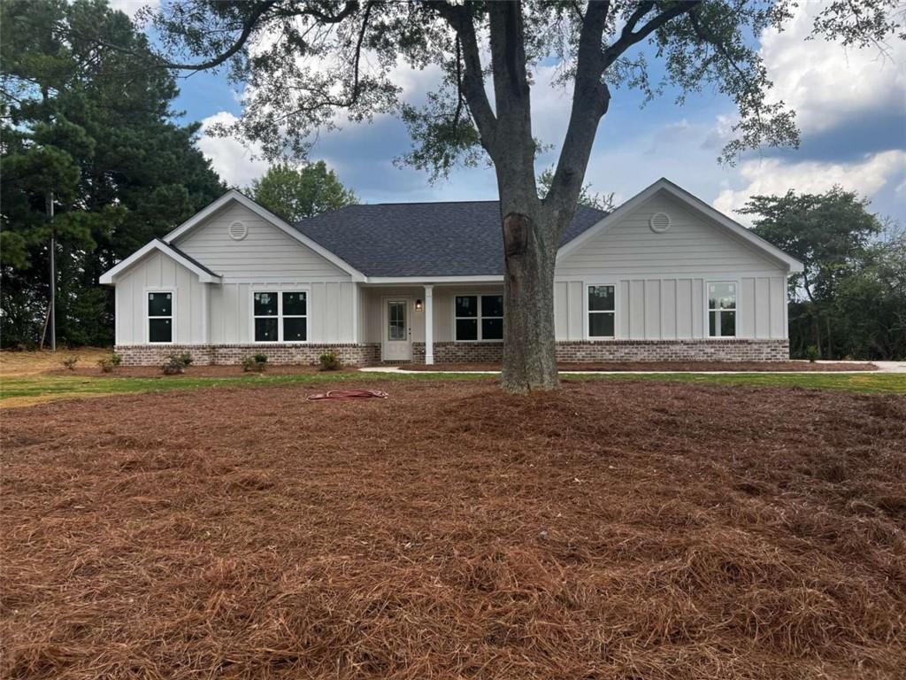 364 Pleasant Hill Church Rd., Statham, GA 30666