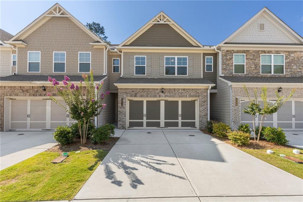 6850 Cedar Glen Rd., Atlanta, GA 30360