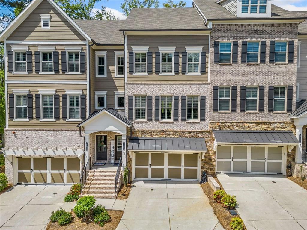 815 Paden St., Woodstock, GA 30188