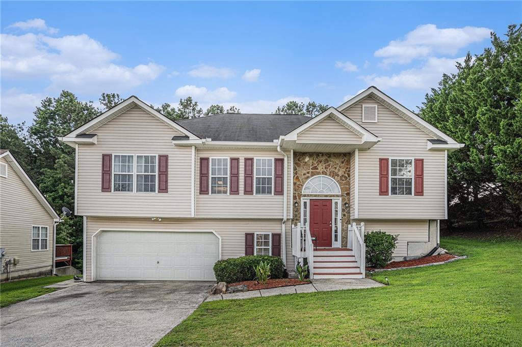 52 Imperial Dr., Dallas, GA 30141