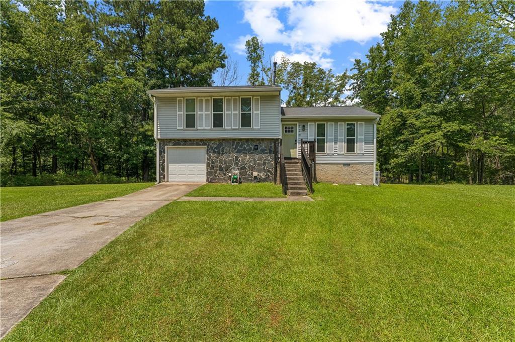 120 Cainwood Ct., Atlanta, GA 30349