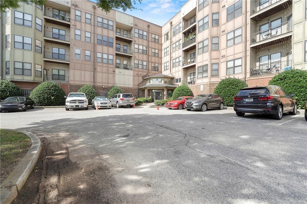 898 Oak St. #1105, Atlanta, GA 30310
