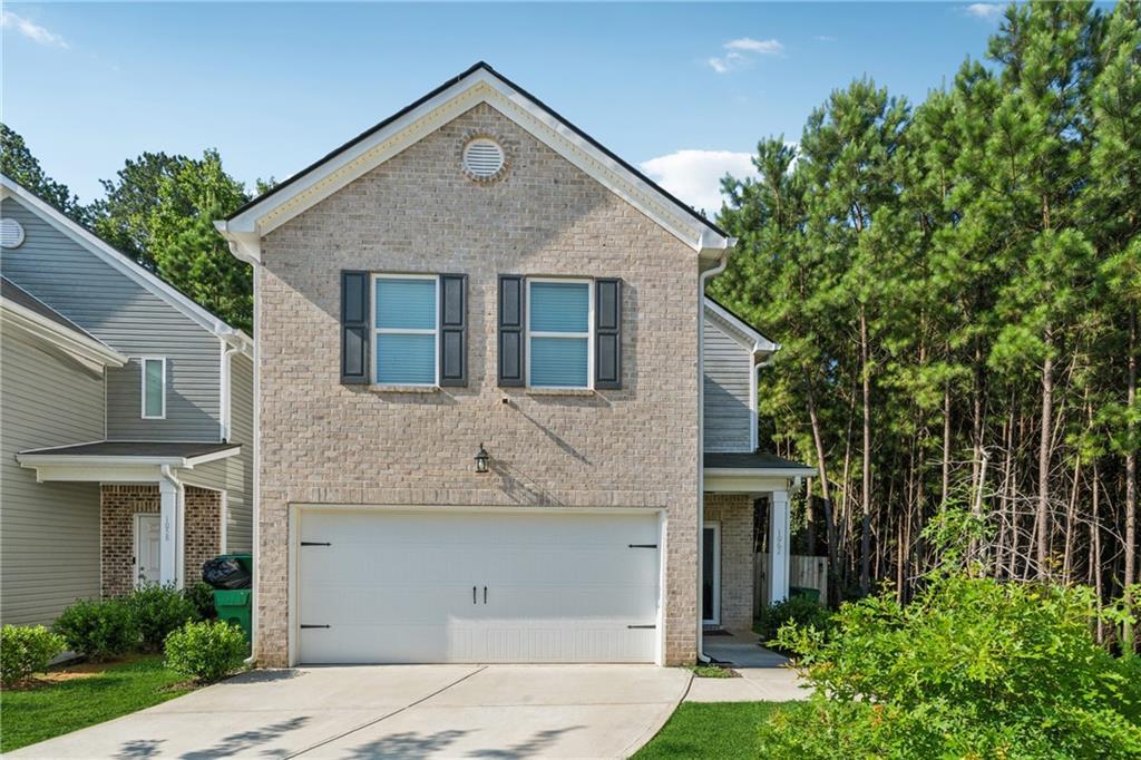 1062 Valley Rock Dr., Lithonia, GA 30058