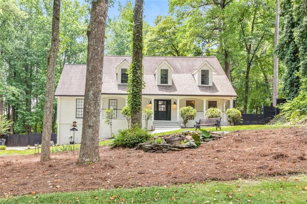 1552 Hillhaven Dr., Marietta, GA 30062