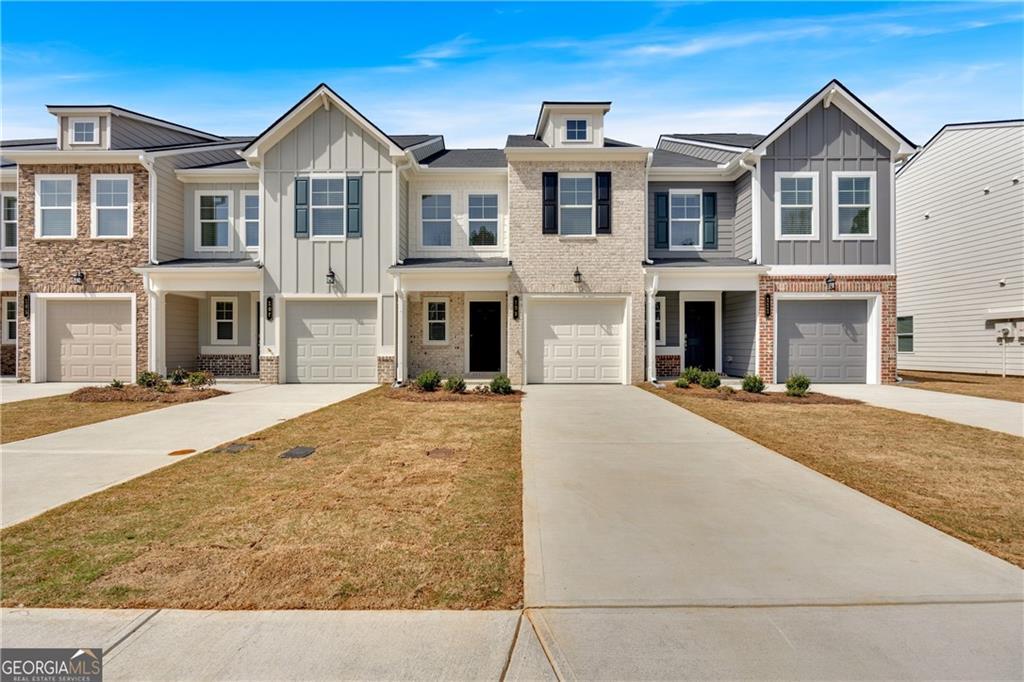 109 Village Green Dr., Adairsville, GA 30103