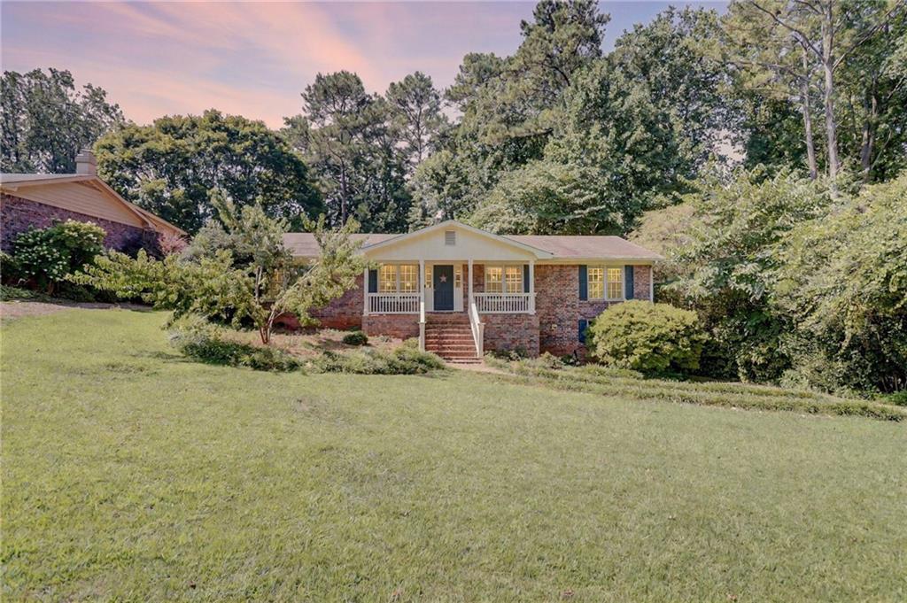 90 Vanya Ln., Smyrna, GA 30082