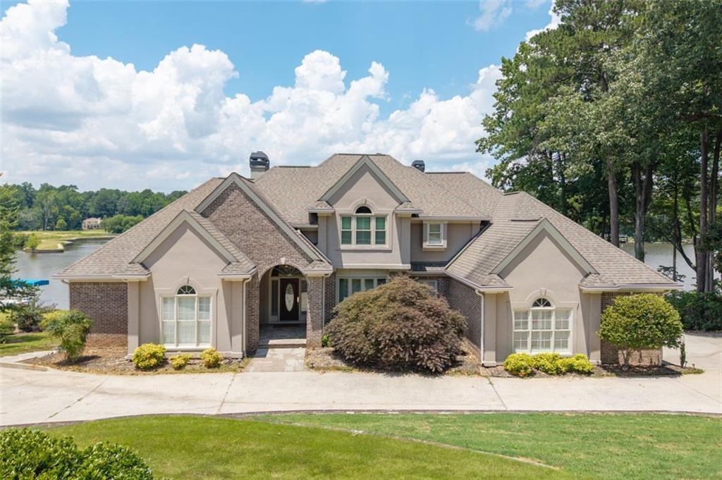 2220 Emerald Dr., Jonesboro, GA 30236