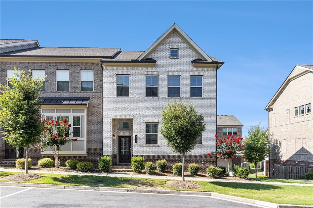 315 Commons Ave., Woodstock, GA 30188