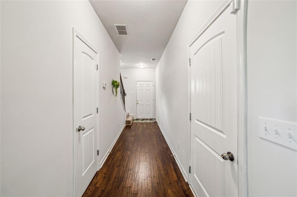 198 Daisy Cir., Mcdonough, GA 30252