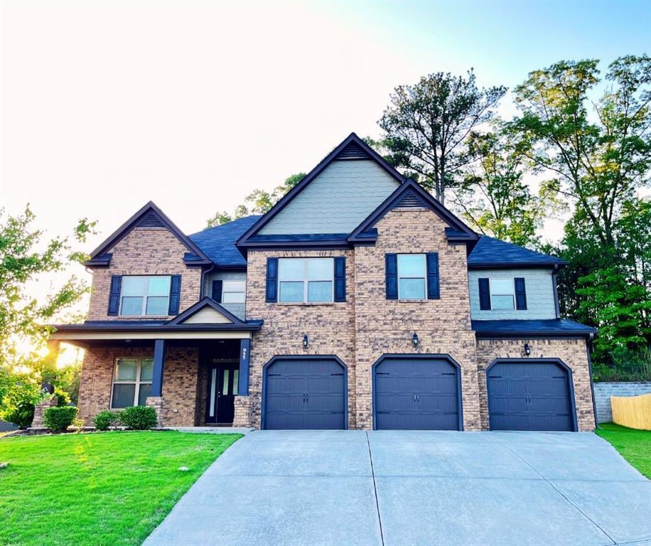 955 Matt Springs Ct., Lawrenceville, GA 30045