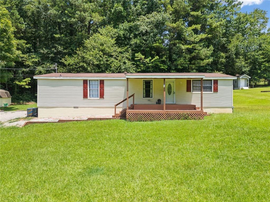 5848 Groovers Landing Rd., Acworth, GA 30102