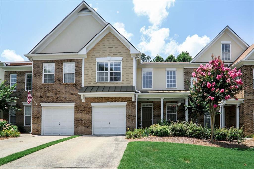 342 Saint Claire Dr., Alpharetta, GA 30004