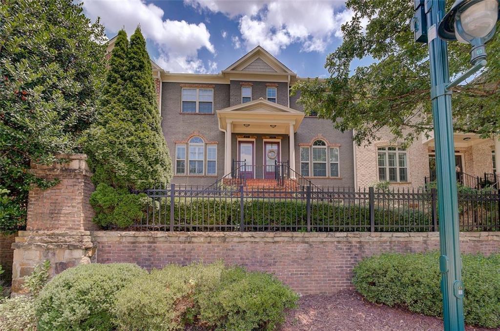 421 Alderwood St., Atlanta, GA 30328