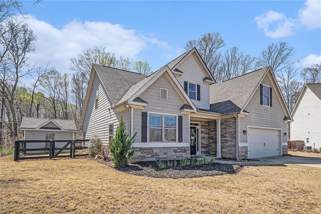 5531 Woodstream Ct., Gainesville, GA 30507