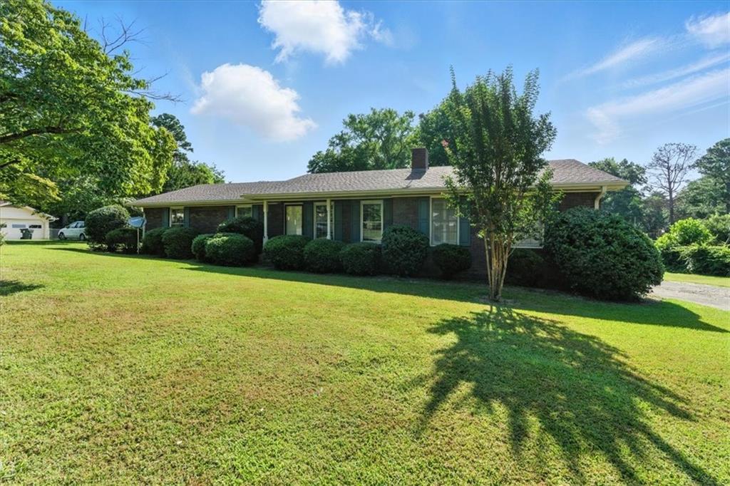 278 Oak Hill Dr., Rockmart, GA 30153