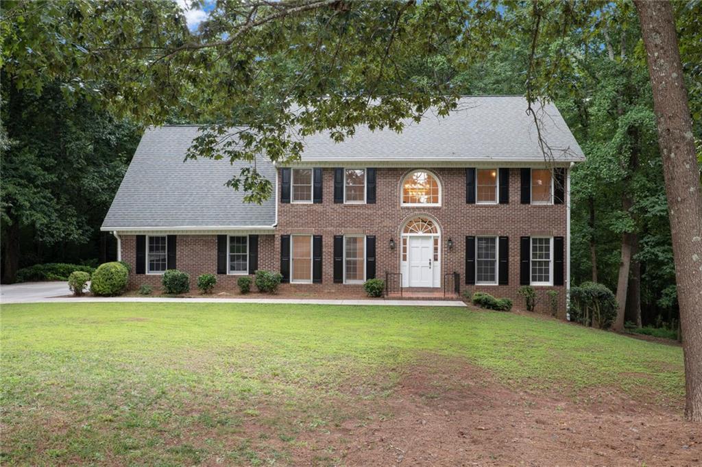 11395 West Rd., Roswell, GA 30075