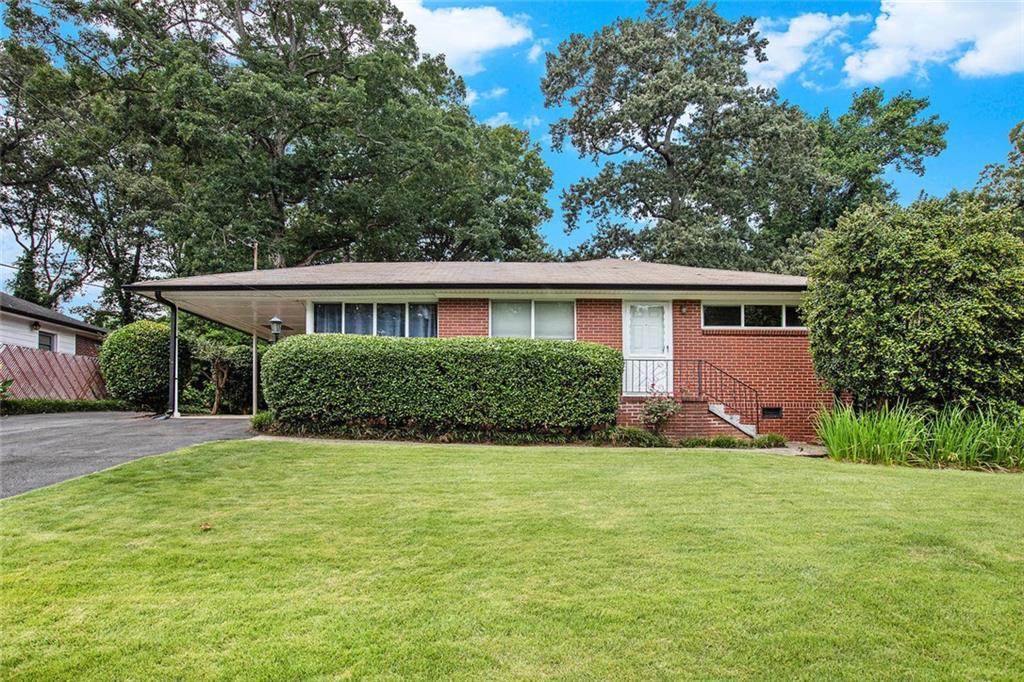 243 Indian Tr., Marietta, GA 30068