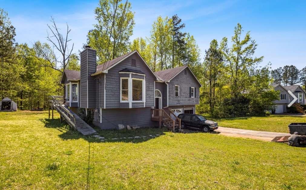 231 Breckenridge Ln., Powder Springs, GA 30127