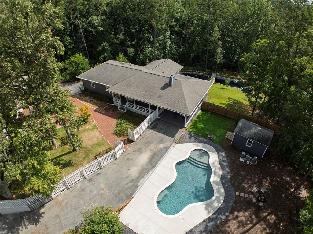 514 Olivia Ln., Ball Ground, GA 30107