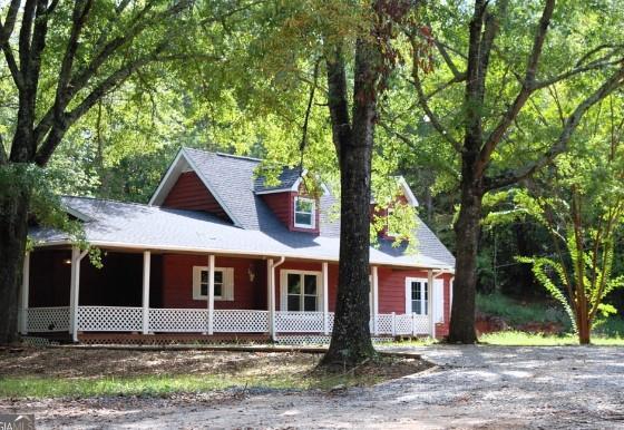 5951 Glenn Burtz Rd., Murrayville, GA 30564