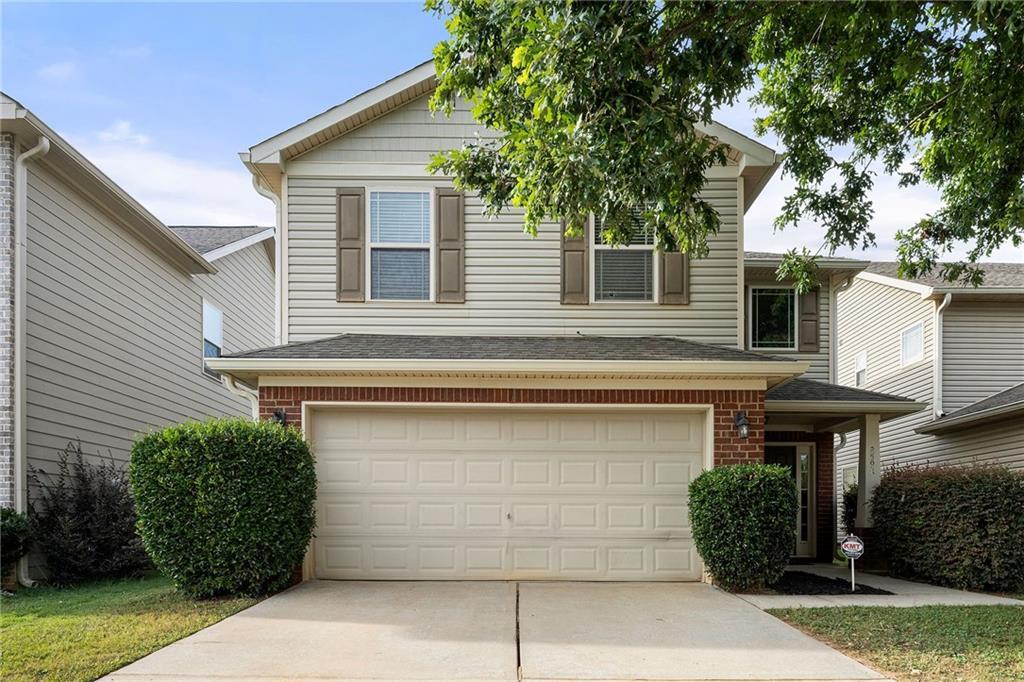 2598 Lovejoy Crossing Tr., Hampton, GA 30228