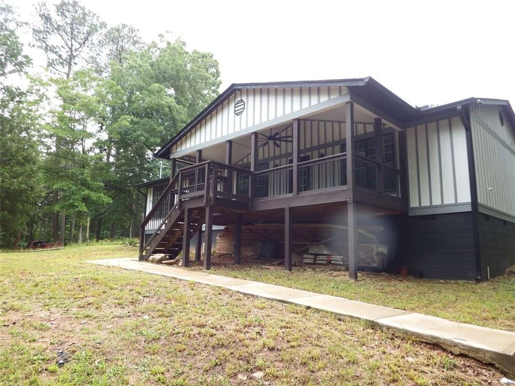 1425 Rogers Lake Rd., Lithonia, GA 30058
