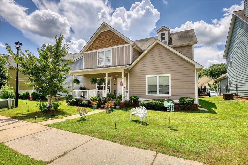 35 Paula Dr., Porterdale, GA 30014