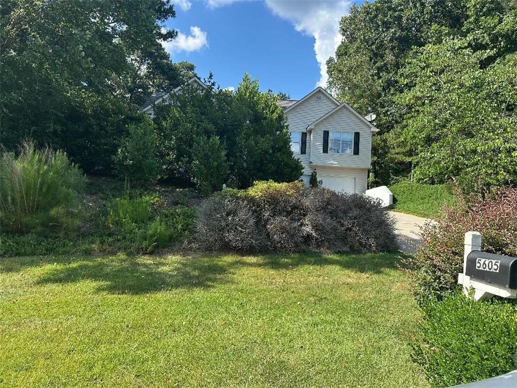 5605 Shadewater Dr., Cumming, GA 30041
