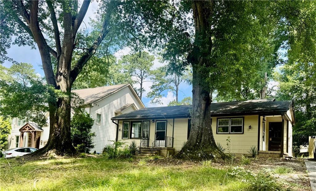 1602 Dresden Dr., Atlanta, GA 30319