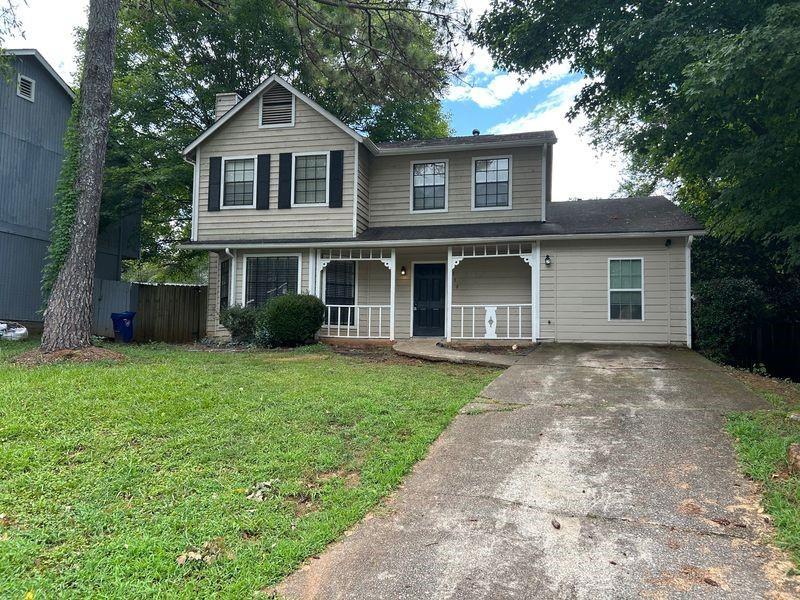 939 Lake Drive Ct., Stone Mountain, GA 30088