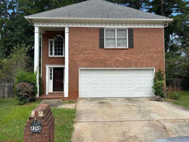4340 Hambrick Pl., Stone Mountain, GA 30083