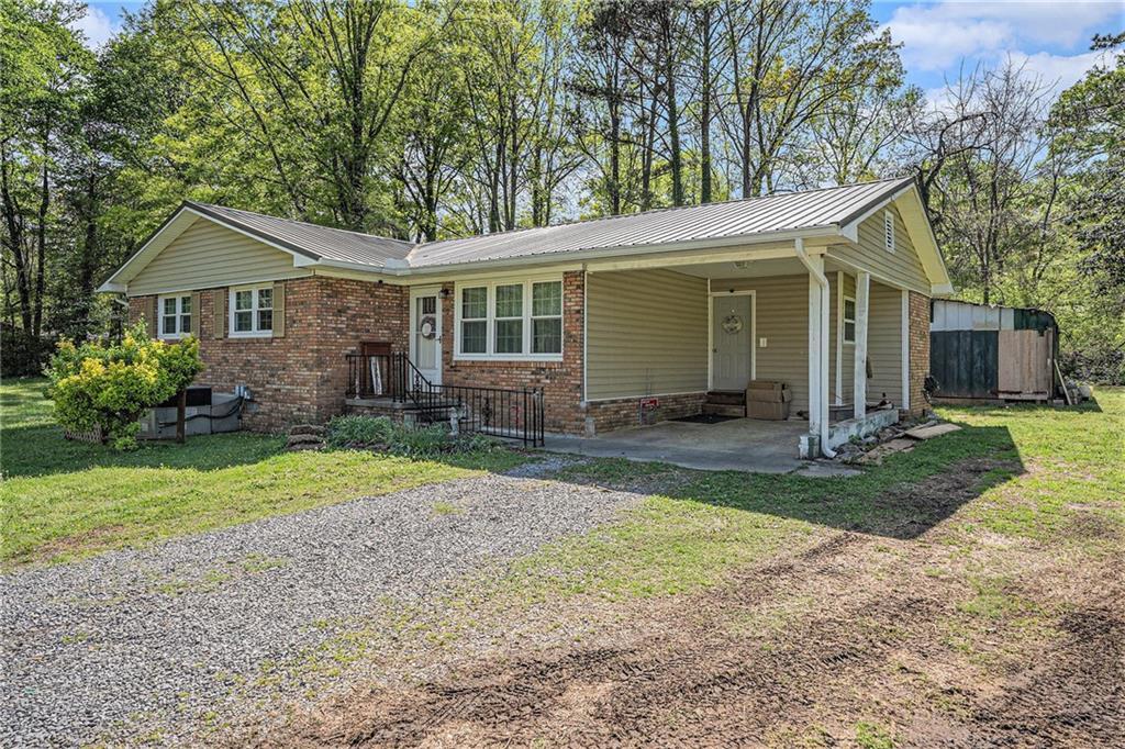 313 Charger Dr., Chatsworth, GA 30705