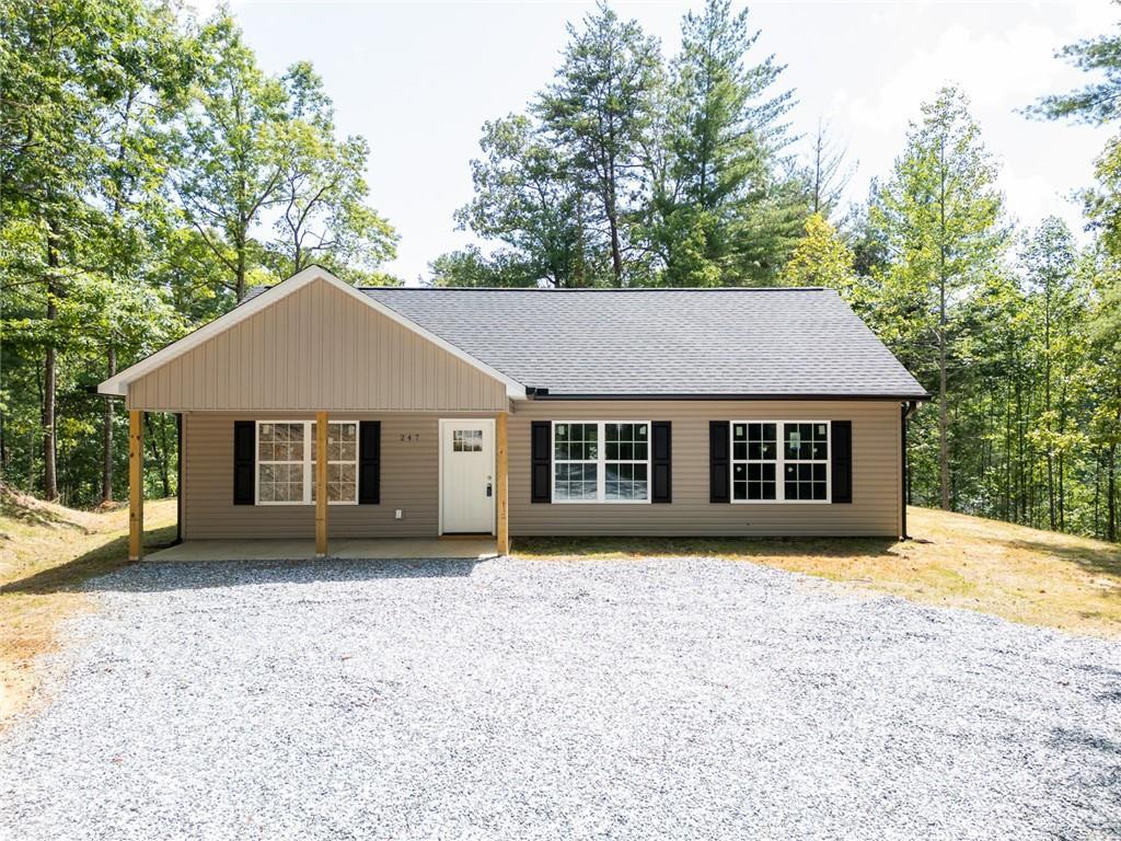 247 Perkins Rd., Dahlonega, GA 30533