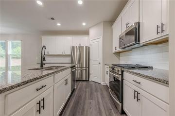 3430 Vicar Ln., Scottdale, GA 30079