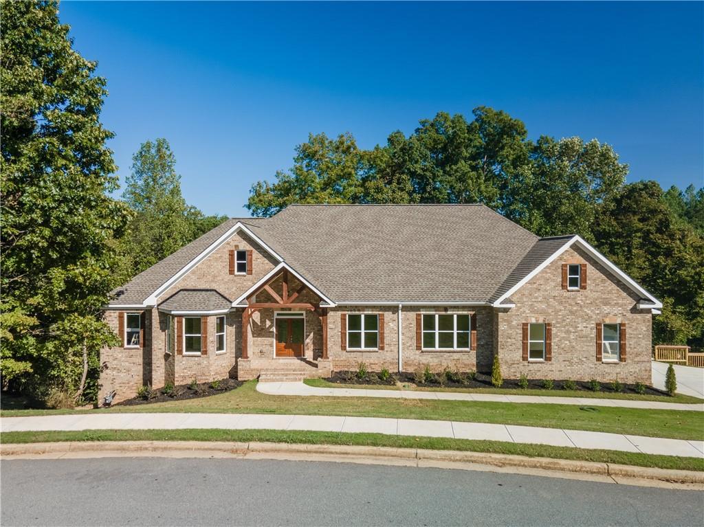 971 Heathchase Dr., Suwanee, GA 30024