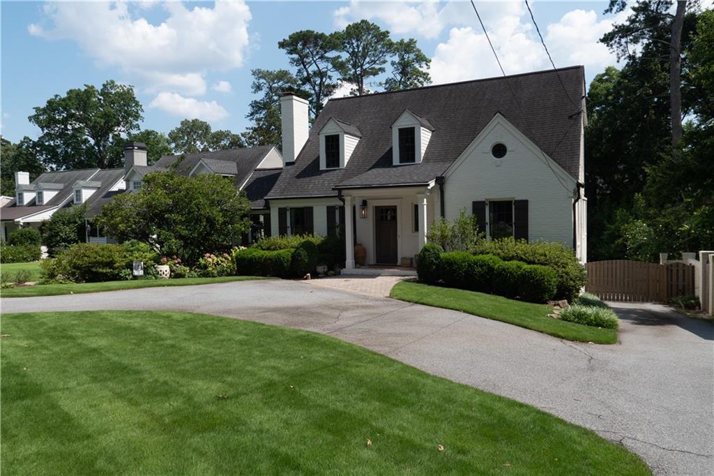 645 Greenview Ave., Atlanta, GA 30305
