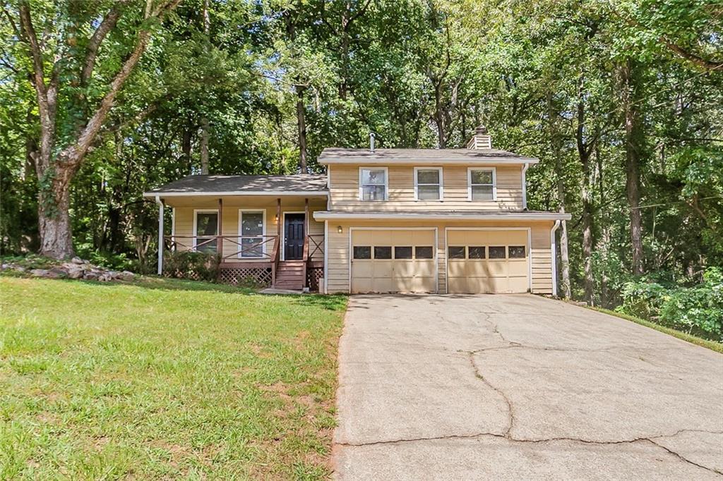3406 Deshong Dr., Stone Mountain, GA 30087