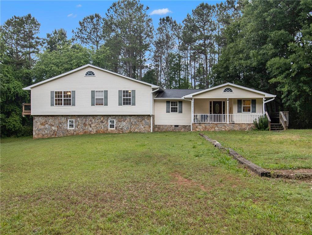 456 Aderhold Rd., Carnesville, GA 30521