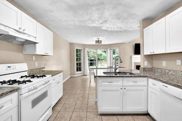 670 Chantress Ct., Milton, GA 30004